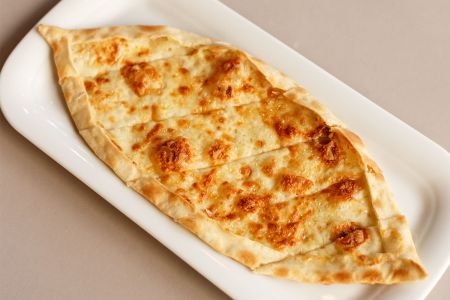 Cheese pide