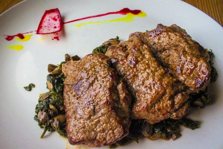 Spinach Beef Medallion